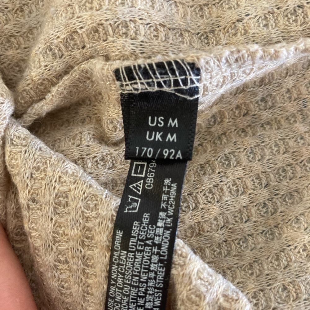 OUT from under Urban Outfitters waffle knit cardigan sweater medium tan - Picture 7 of 9